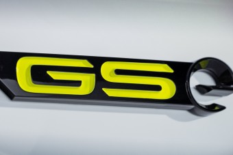 Sportos almárkát alapít az Opel