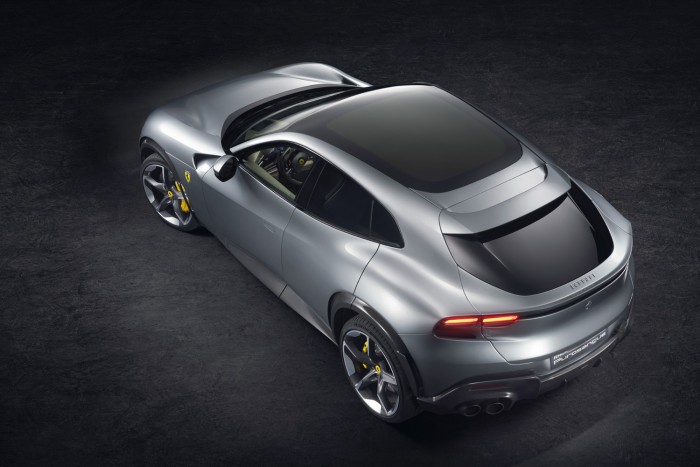 Négyajtós sportkocsi a Ferraritól 16