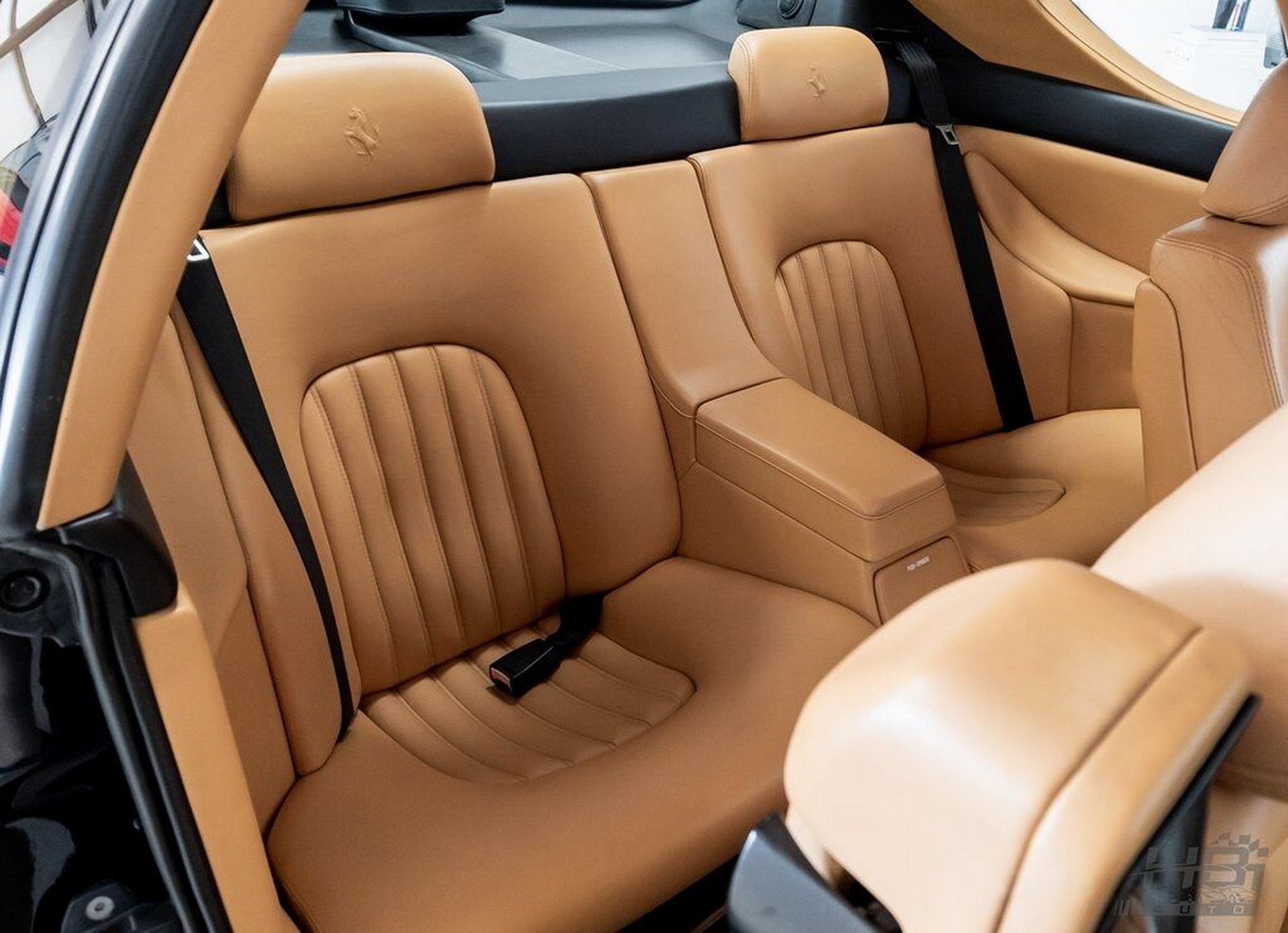 Ilyen ma egy olcsónak mondható igazi Ferrari 4 | Vezess Ilyen ma egy olcsónak mondható igazi Ferrari 4