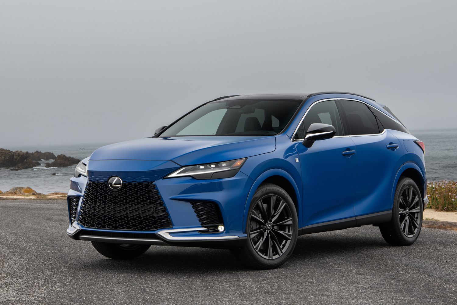 2023_rx_350_f_sport_awd_heat_blue4 | Vezess | Vezess