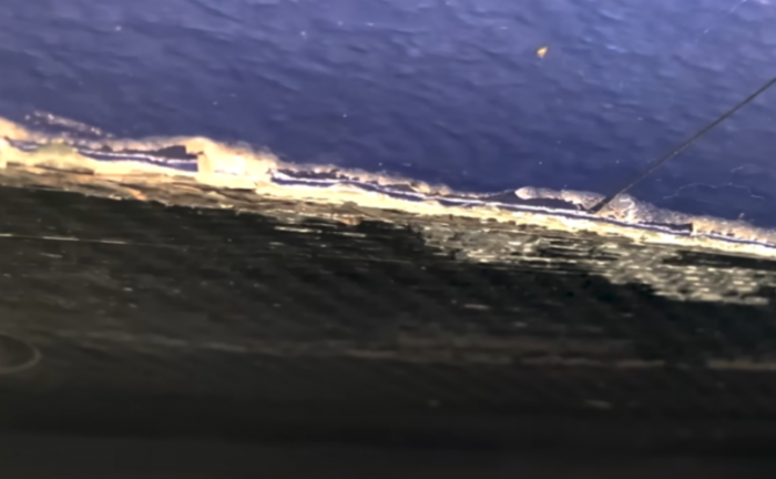 Leborotválták a milliárdos Bugatti alját egy kertkapunál 2