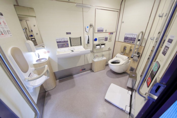 A frissen átadott új japán luxusvonat döbbenetes élményt ad 3