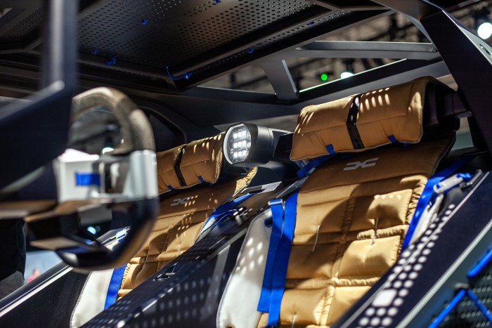 Az év legextrémebb tanulmányautója… egy Dacia! 12