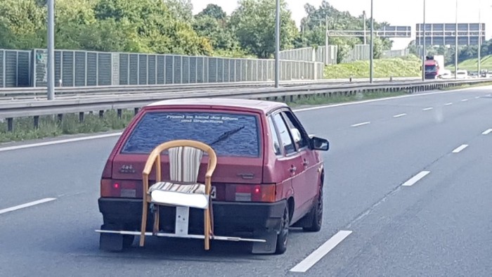 12 friss fotó érkezett a tákolás sírva röhögős poklából 4