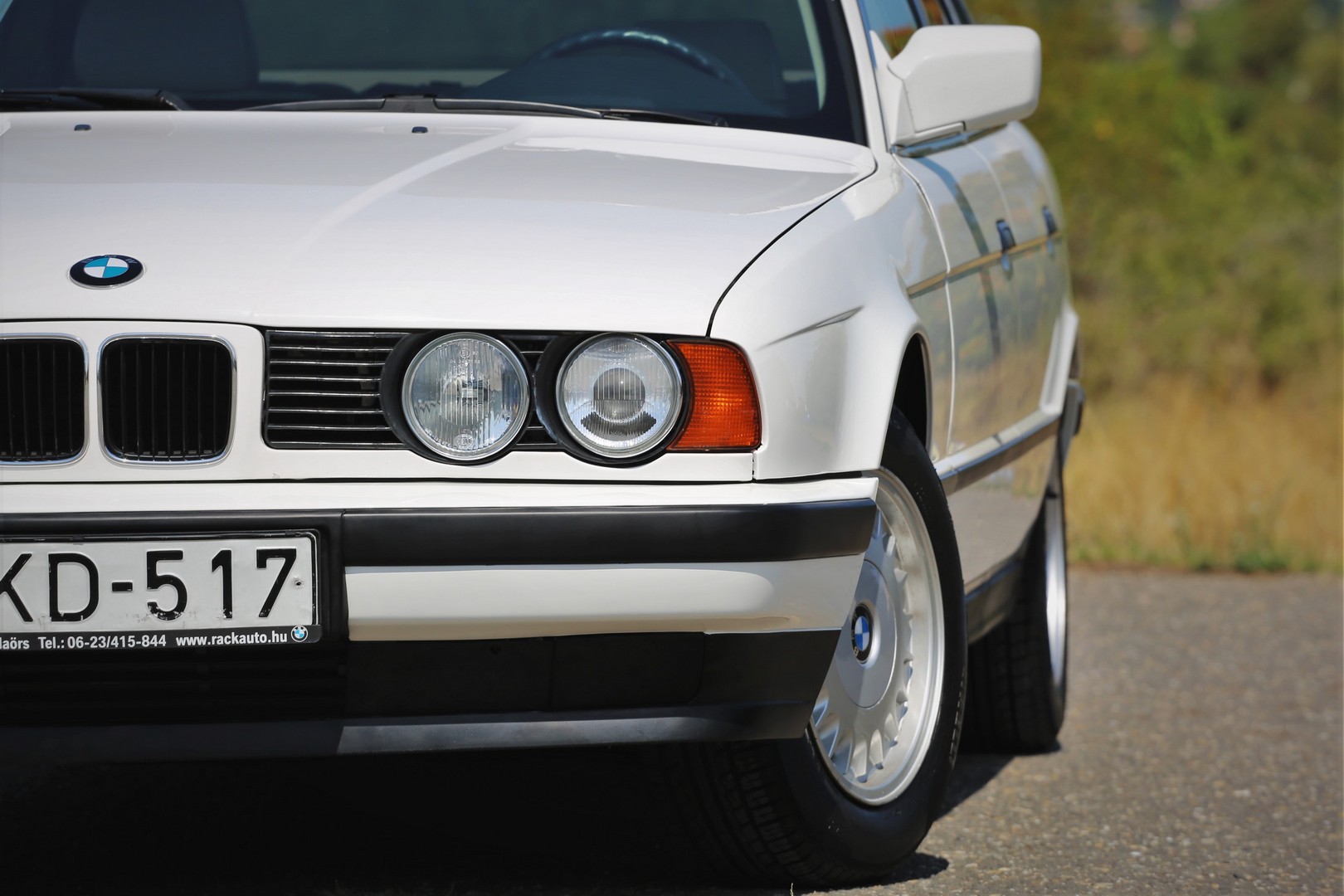Ennyire tökéletes BMW-t találni lehetetlen! – BMW 520i E34, 1989 7