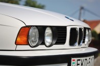 Ennyire tökéletes BMW-t találni lehetetlen! – BMW 520i E34, 1989 62