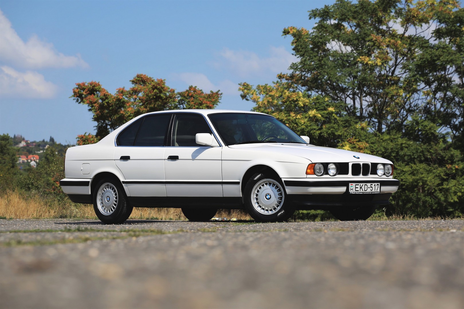 Ennyire tökéletes BMW-t találni lehetetlen! – BMW 520i E34, 1989 12