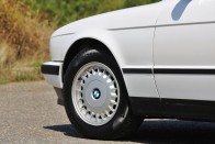 Ennyire tökéletes BMW-t találni lehetetlen! – BMW 520i E34, 1989 68
