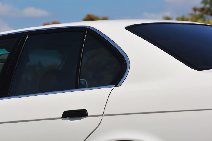 Ennyire tökéletes BMW-t találni lehetetlen! – BMW 520i E34, 1989 19