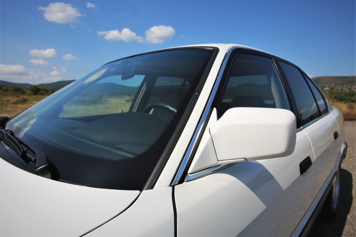 Ennyire tökéletes BMW-t találni lehetetlen! – BMW 520i E34, 1989 17