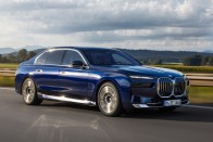 Sportverzió készült a BMW 7-esből, nem is akármilyen 49