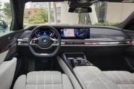 Sportverzió készült a BMW 7-esből, nem is akármilyen 57