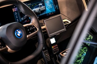 Hatalmas befektetést indított a BMW