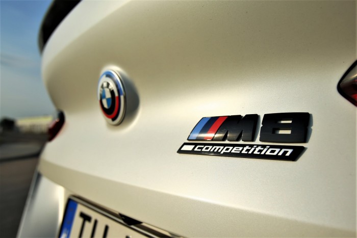 Ez még igazi rock ‘n’ roll!– BMW M8 Gran Coupé 85 Ez még igazi rock ‘n’ roll!– BMW M8 Gran Coupé 85