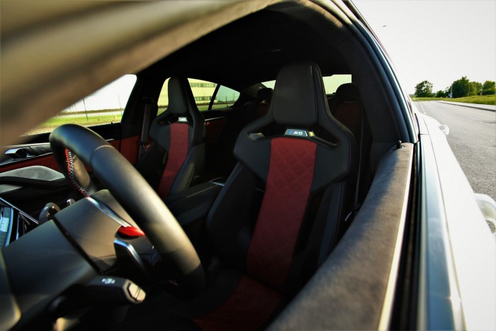 Ez még igazi rock ‘n’ roll!– BMW M8 Gran Coupé 87 Ez még igazi rock ‘n’ roll!– BMW M8 Gran Coupé 87