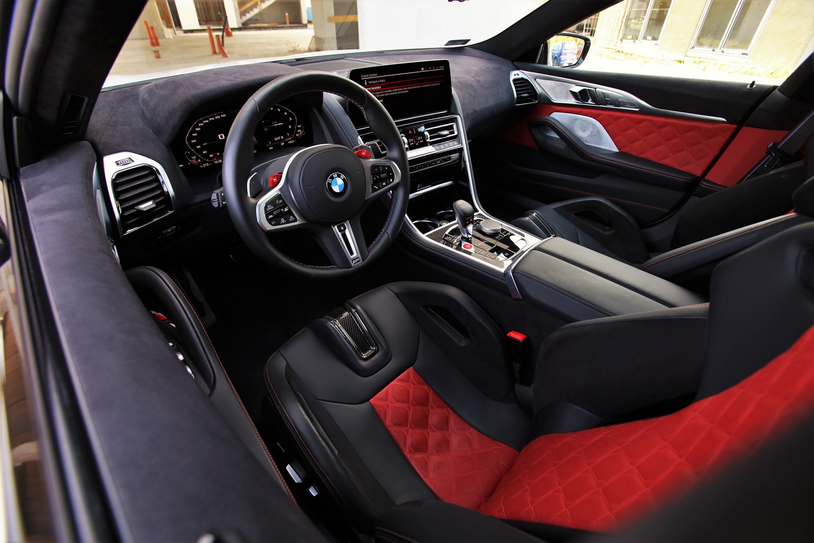 Ez még igazi rock ‘n’ roll!– BMW M8 Gran Coupé 24