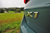 Jobban csinálja, mint a nagyok? – BMW X1 és iX1 42