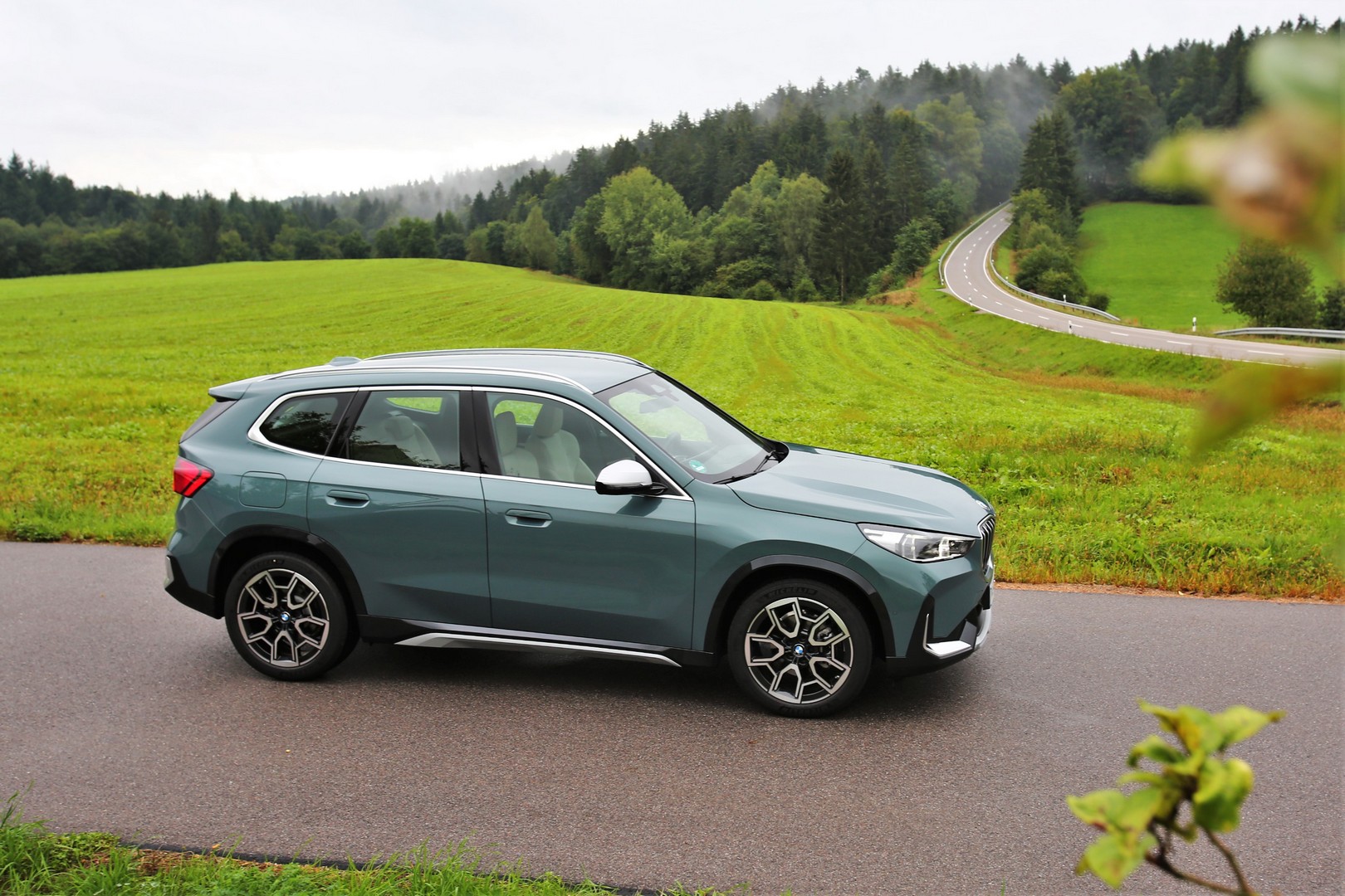 Jobban csinálja, mint a nagyok? – BMW X1 és iX1 12