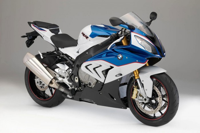 Börtönbe videózta magát a száguldó motoros 2