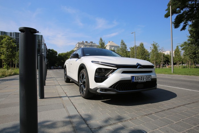 Érdekesség az unalmas hétköznapokban – Itthon a Citroën C5 X! 16