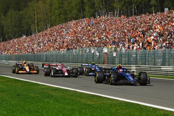 F1: Már hat csapat lépte át idén a költségplafont