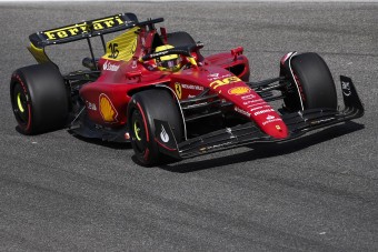 F1: Kiderült, mikor kezdhet az új Ferrari-főnök