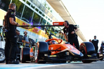 Újabb hely elkelt az F1-es pilótapiacon