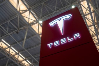 Új rekorddal is csalódást okozott a Tesla