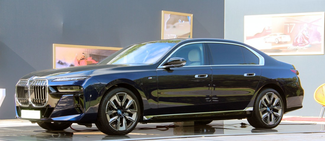 Méregdrága villanyautók hódítanak Magyarországon