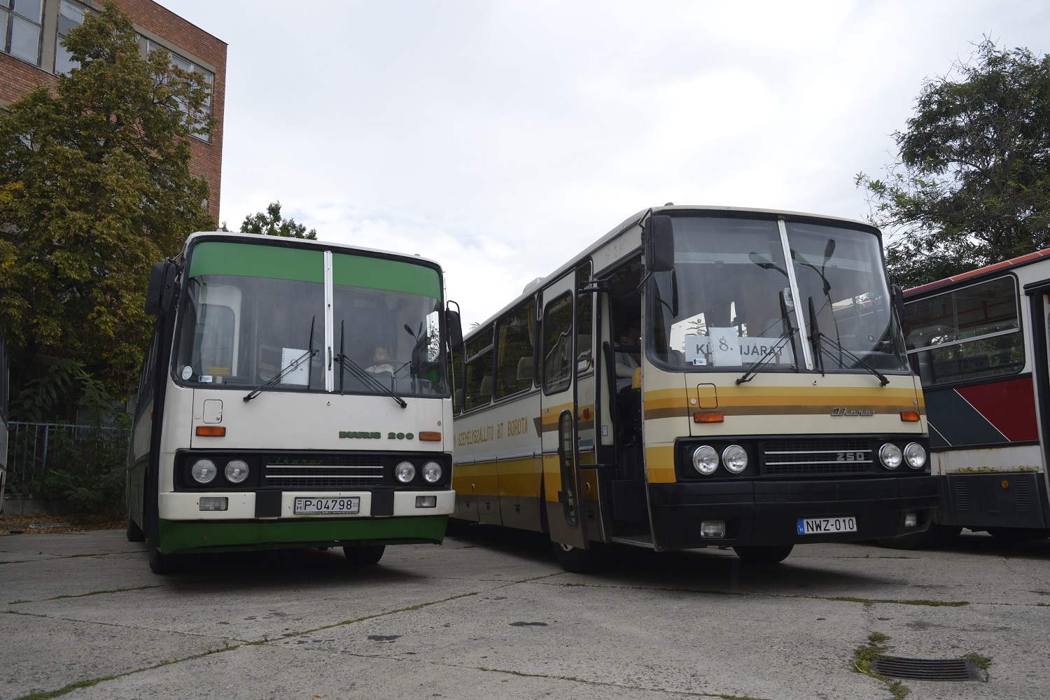 Felemelő, ami ma az Ikarus-gyárnál történt 24