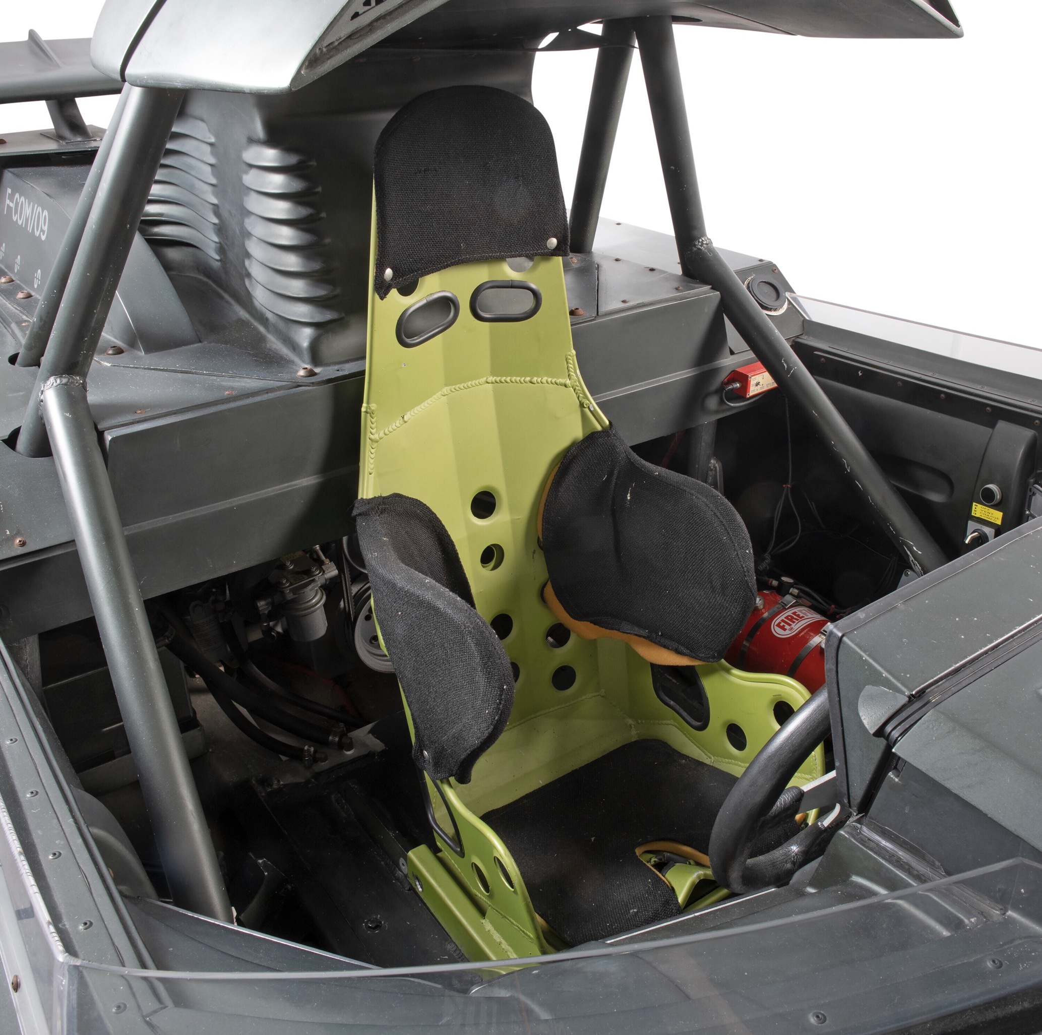 Eladták James Bond egyik legkülönlegesebb járművét 3