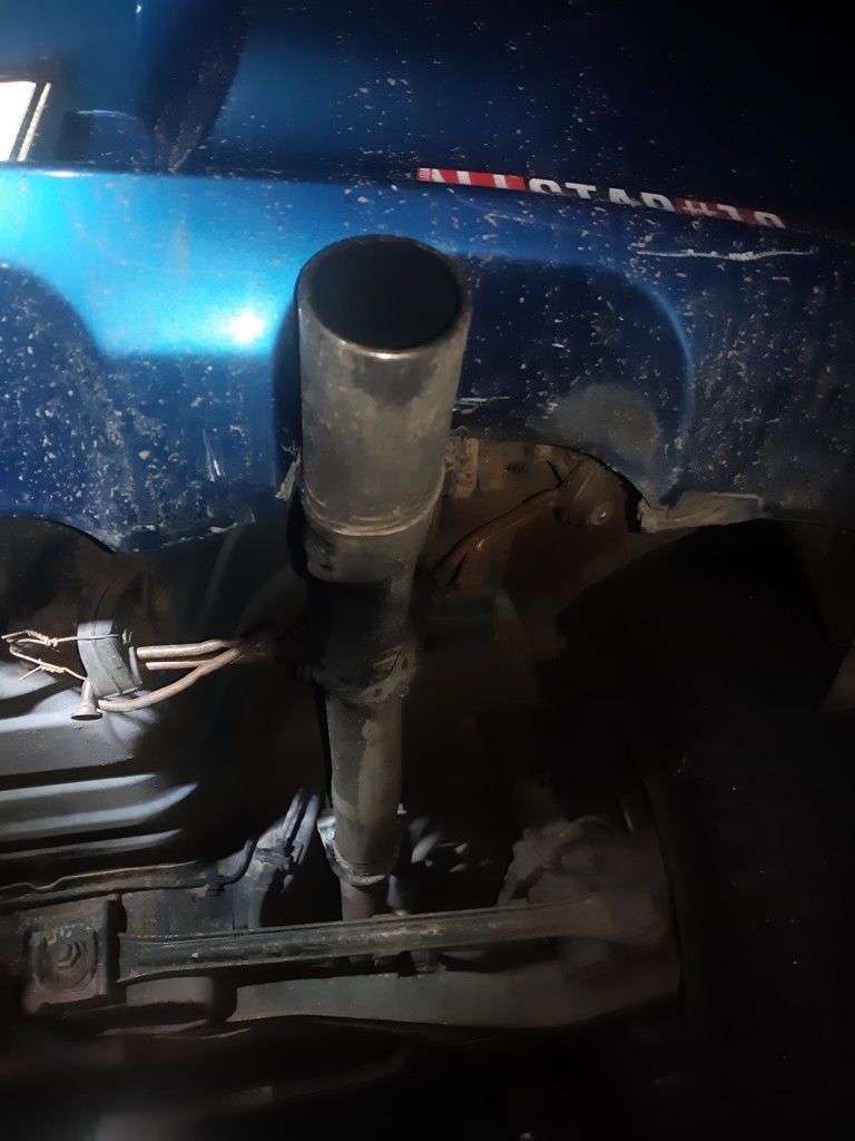 Nem díjazta a rendőrség a nyitott, kókány kipufogórendszert 1