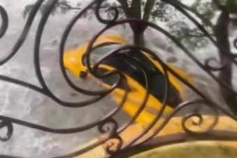 Majdnem félmilliárdos autót sodort magával a hurrikán