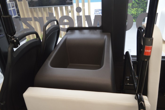 Tisztítja a levegőt a legújabb városi autóbusz 2 | Vezess Tisztítja a levegőt a legújabb városi autóbusz 2