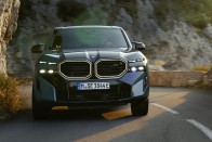 Elkészült minden idők legerősebb BMW M modellje 76