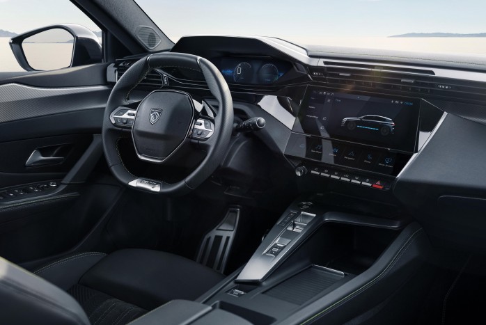 Új villanyautó a Peugeot-tól 7