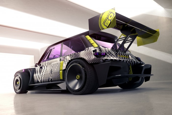 Bitang versenyautót épített a Renault 6