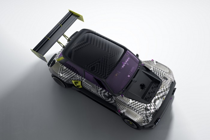 Bitang versenyautót épített a Renault 10