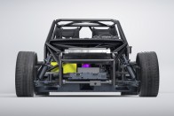 Bitang versenyautót épített a Renault 73