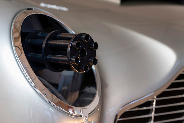 Őrült összeget fizettek egy James Bond-autó másolatáért 1