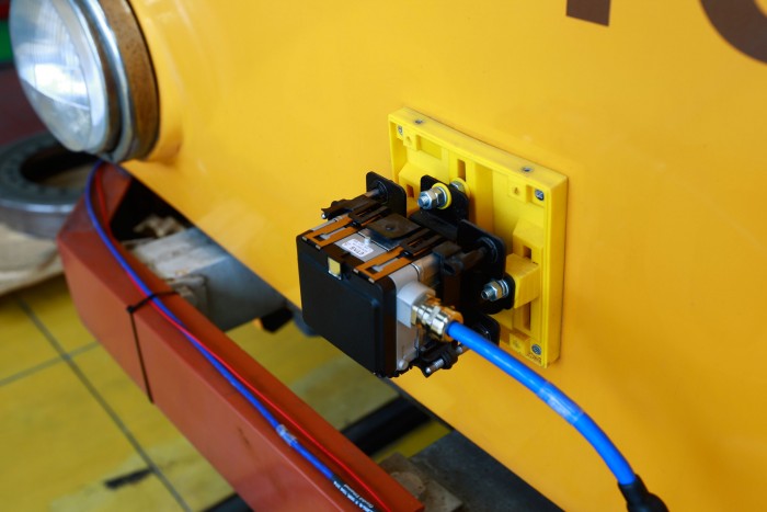 Apró műanyag kocka védhet meg a balesettől 6