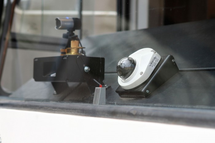 Apró műanyag kocka védhet meg a balesettől 8