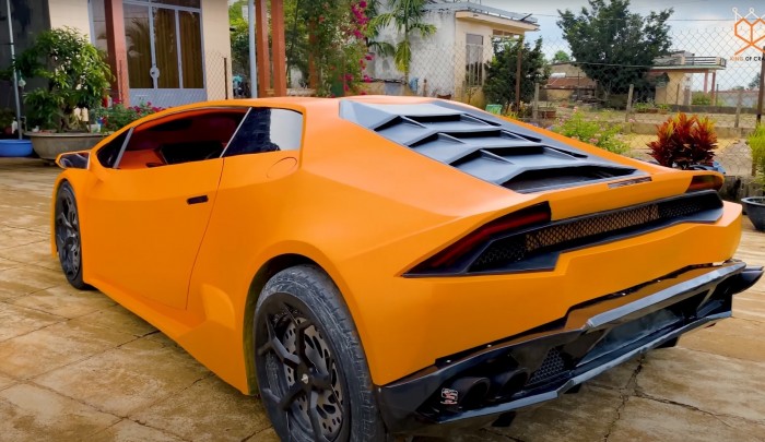 A legmeglepőbb anyagból hozták össze ezt a Lamborghinit 4