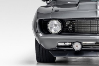 Ez a Chevrolet mindent hoz, amit egy amerikai álomautótól várunk