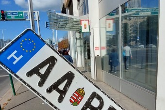 Módosíthatják a magyar rendszámtörvényt