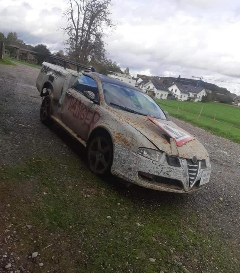 Alfa Romeo-rajongók most ne nézzenek ide, ilyen egy telekjáró GT-pickup 3