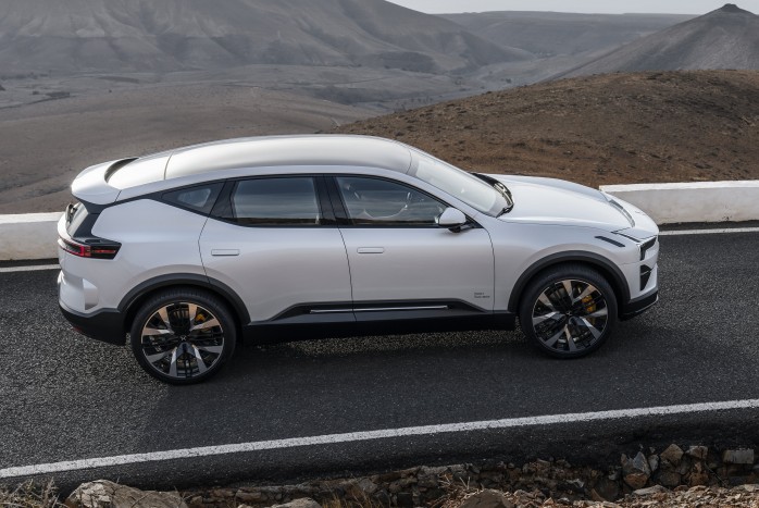 Úgy tervezték ezt a terepjárót, mintha sportkocsi volna 8 | Vezess Úgy tervezték ezt a terepjárót, mintha sportkocsi volna 8