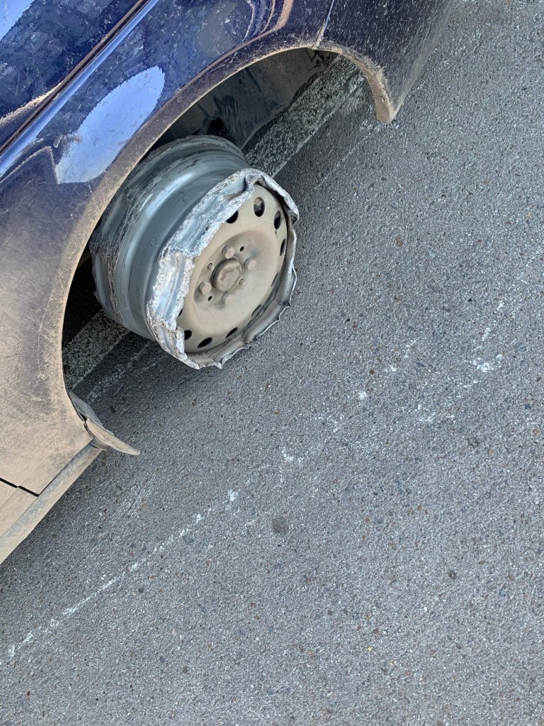 19 friss sírva röhögős fotót húztunk fel a műhelypokolból 12