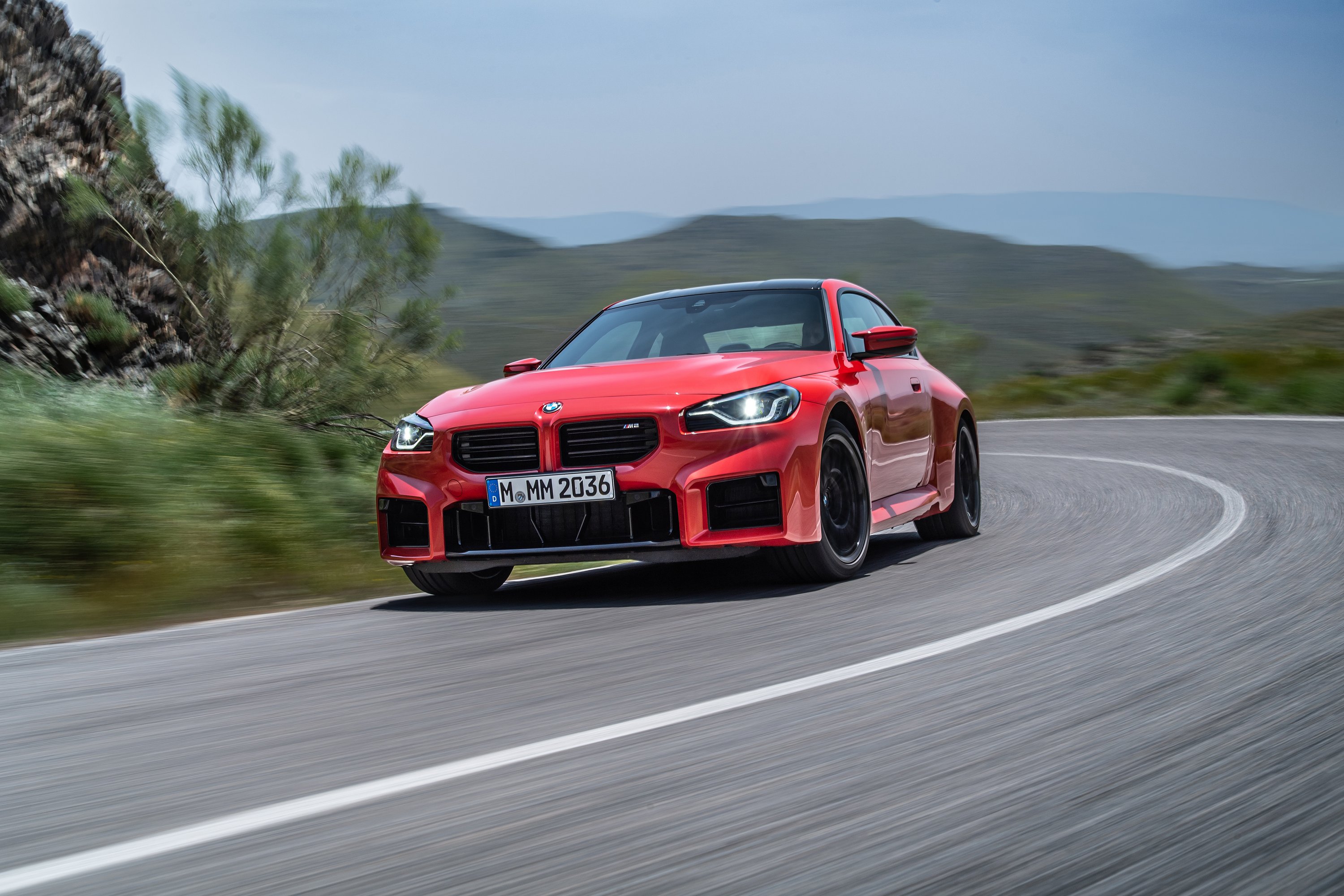 Halloween-jelmezbe bújt a BMW új sportmodellje 35