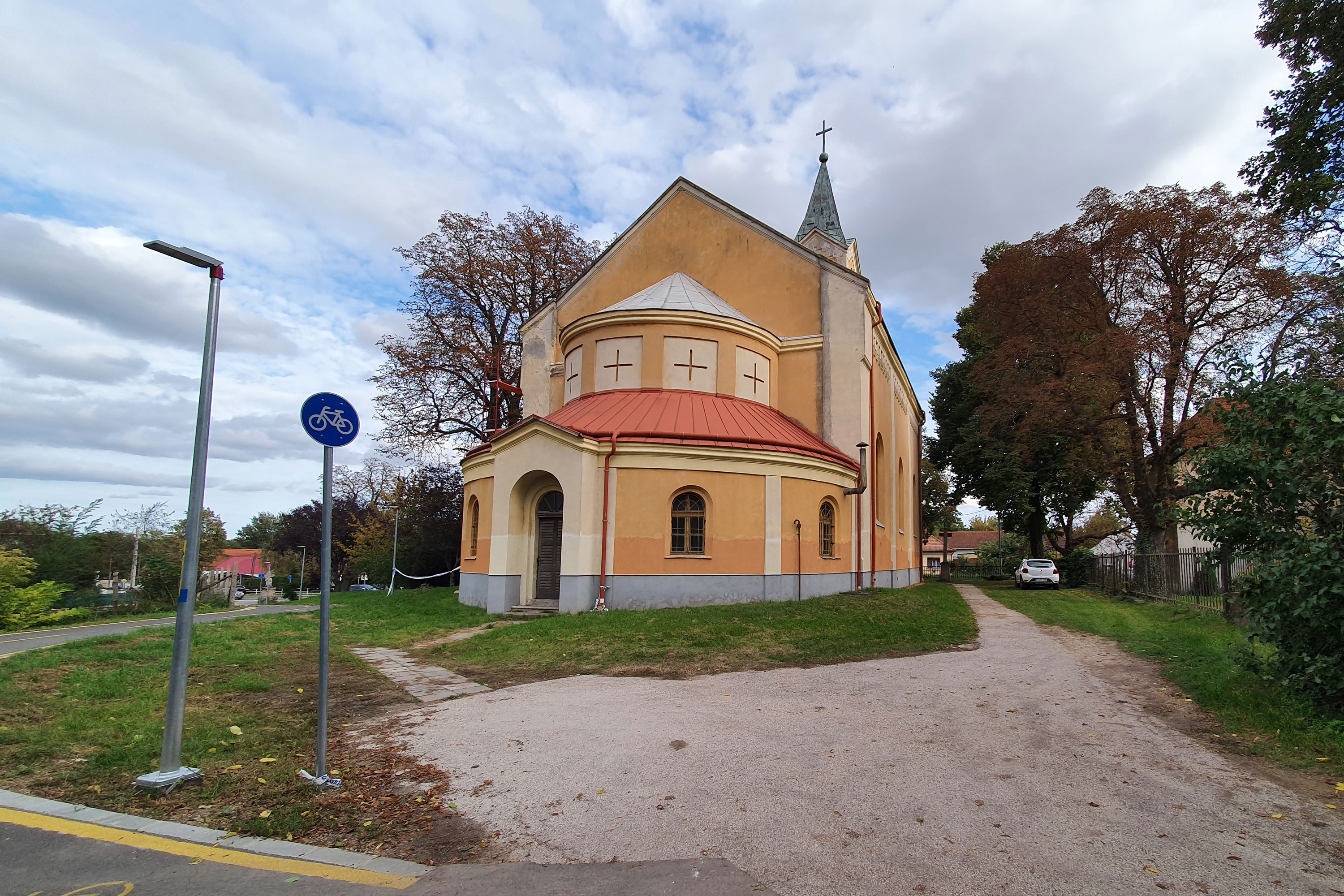 Akár 10 óra is lehet az út a Balatonig 24